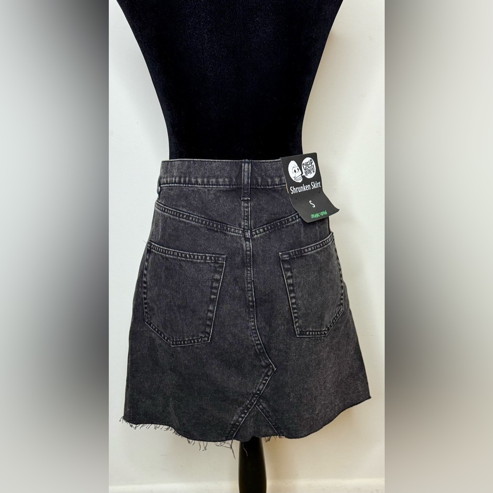 NWT Cheap Monday Organic cotton distressed black denim jean mini skirt Small - Picture 4 of 8